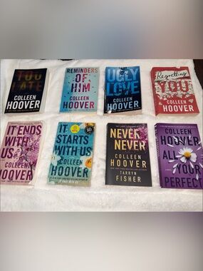 Book Collection - Colleen Hoover